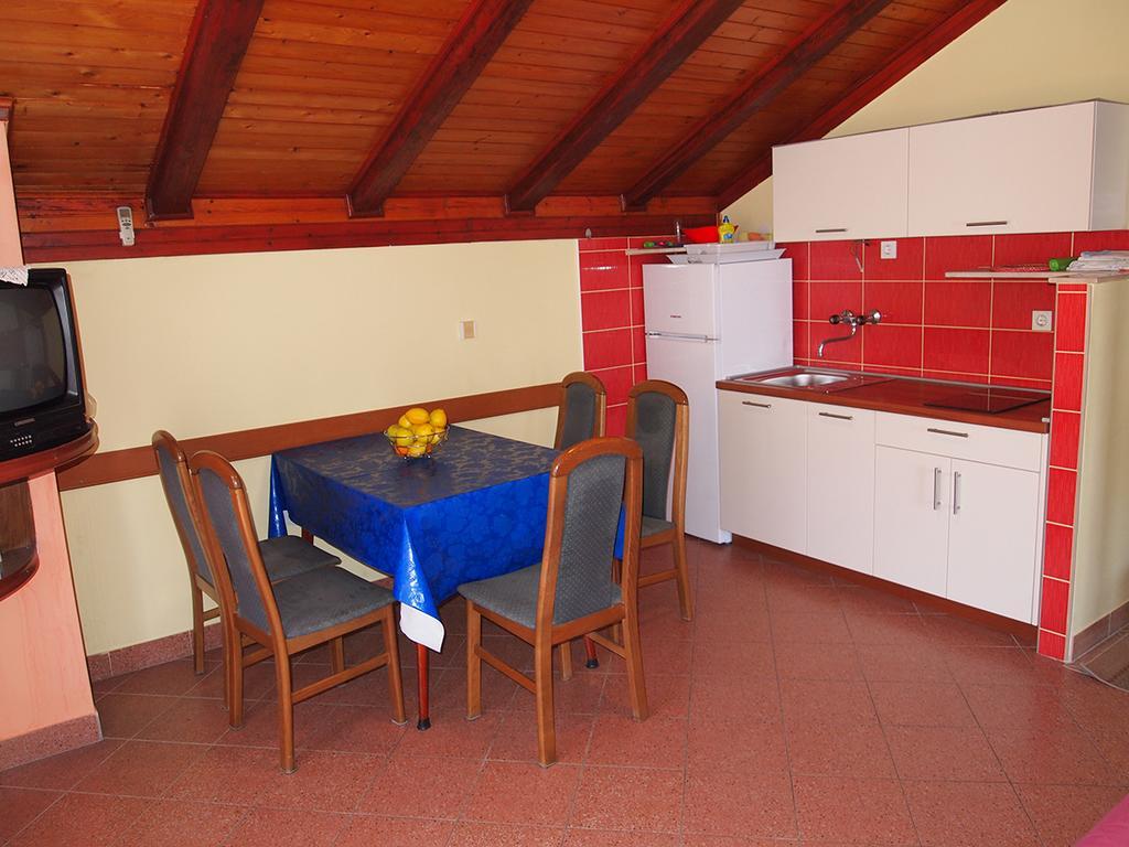 Apartmani Delfin Гребащиця Екстер'єр фото