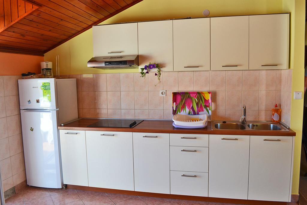 Apartmani Delfin Гребащиця Екстер'єр фото
